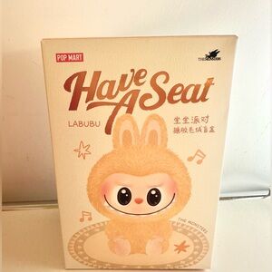 Pop Mart Labubu 'Have A Seat' NWT sealed box (dada)